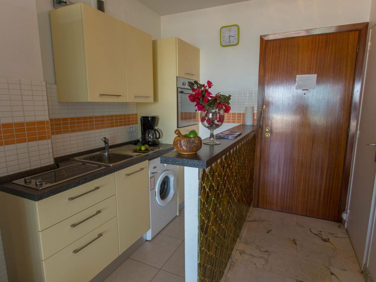 Studio Moderne Avec Terrasse Proche Plages Et Centre, Wifi Gratuit - Fr-1-196-216 Menton Exterior photo
